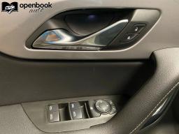 2025 Chevrolet Blazer 2LT Sport Utility 4D thumbnail 10