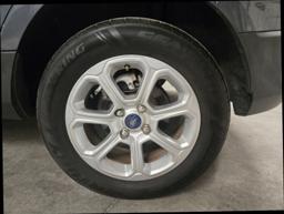 2019 Ford EcoSport SE Sport Utility 4D thumbnail 18