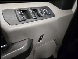 2020 Ford F150 SuperCrew Cab XLT Pickup 4D 5 1/2 ft thumbnail 10