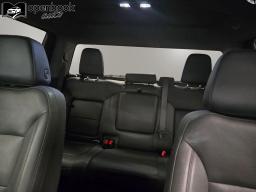 2025 GMC Sierra 1500 Crew Cab SLT Pickup 4D 5 3/4 ft thumbnail 11