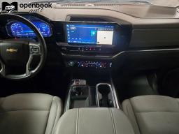 2023 Chevrolet Silverado 1500 Crew Cab LT Pickup 4D 6 1/2 ft thumbnail 18