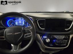 2023 Chrysler Pacifica Touring L Van 4D thumbnail 13