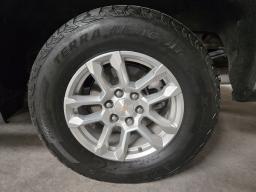 2023 Chevrolet Silverado 1500 Crew Cab LT Pickup 4D 6 1/2 ft thumbnail 20