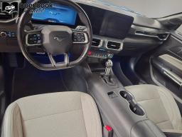 2024 Ford Mustang EcoBoost Premium Convertible 2D thumbnail 9