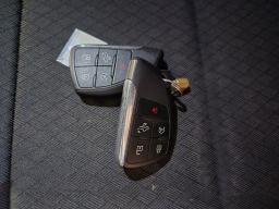 2023 Chevrolet Silverado 1500 Crew Cab Custom Pickup 4D 5 3/4 ft thumbnail 18