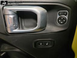 2023 Jeep Gladiator Rubicon Pickup 4D 5 ft thumbnail 10