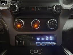 2024 Ram 2500 Crew Cab Big Horn Pickup 4D 6 1/3 ft thumbnail 19