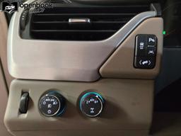 2019 GMC Yukon XL SLT Sport Utility 4D thumbnail 11