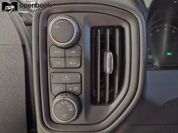 2023 Chevrolet Silverado 1500 Crew Cab Custom Pickup 4D 5 3/4 ft thumbnail 11