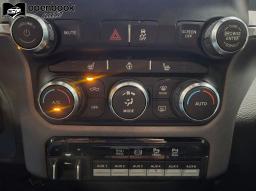 2021 Ram 3500 Crew Cab Big Horn Pickup 4D 8 ft thumbnail 13