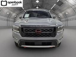 2024 Nissan Frontier Crew Cab PRO-4X Pickup 4D 5 ft thumbnail 2