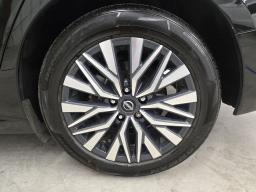 2025 Nissan Altima 2.5 SV Sedan 4D thumbnail 17