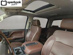 2015 Chevrolet Silverado 2500 HD Crew Cab High Country Pickup 4D 6 1/2 ft thumbnail 17