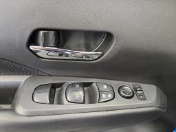 2023 Nissan Kicks SV Sport Utility 4D thumbnail 10