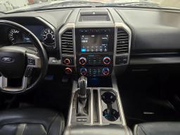 2018 Ford F150 SuperCrew Cab Platinum Pickup 4D 5 1/2 ft thumbnail 24