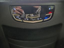 2018 Cadillac Escalade Sport Utility 4D thumbnail 16