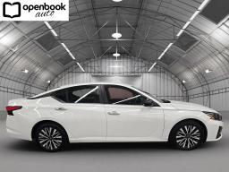 2024 Nissan Altima 2.5 SV Sedan 4D thumbnail 4