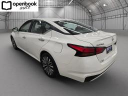 2024 Nissan Altima 2.5 SV Sedan 4D thumbnail 7
