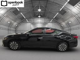 2025 Nissan Altima 2.5 SV Sedan 4D thumbnail 8