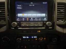 2024 Nissan Frontier Crew Cab PRO-4X Pickup 4D 5 ft thumbnail 15