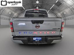 2024 Nissan Frontier Crew Cab PRO-4X Pickup 4D 5 ft thumbnail 6