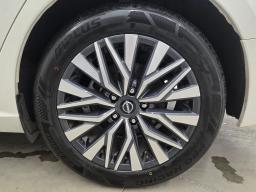 2024 Nissan Altima 2.5 SV Sedan 4D thumbnail 18