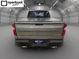 2023 Chevrolet Silverado 1500 Crew Cab Custom Trail Boss Pickup 4D 5 3/4 ft thumbnail 7
