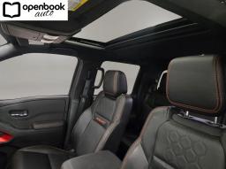 2024 Nissan Frontier Crew Cab PRO-4X Pickup 4D 5 ft thumbnail 19