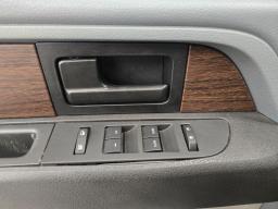 2014 Ford F150 SuperCrew Cab Lariat Pickup 4D 5 1/2 ft thumbnail 9