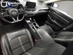 2024 Nissan Altima 2.5 SR Sedan 4D thumbnail 9