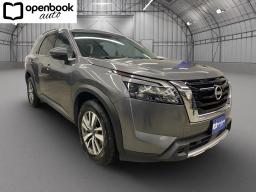 2025 Nissan Pathfinder SL Sport Utility 4D thumbnail 3