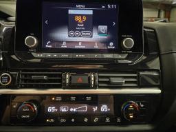 2024 Nissan Pathfinder SV Sport Utility 4D thumbnail 11