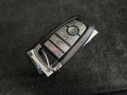 2024 Ford Expedition MAX Limited Sport Utility 4D thumbnail 23