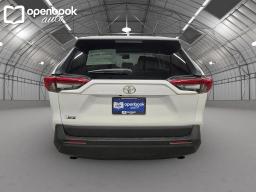 2021 Toyota RAV4 XLE Sport Utility 4D thumbnail 6