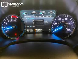 2017 Ford F250 Super Duty Crew Cab Lariat Pickup 4D 6 3/4 ft thumbnail 13