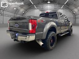 2017 Ford F250 Super Duty Crew Cab Lariat Pickup 4D 6 3/4 ft thumbnail 6