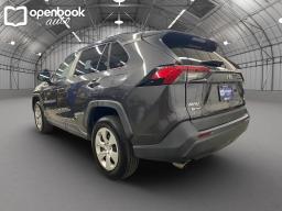 2019 Toyota RAV4 LE Sport Utility 4D thumbnail 8