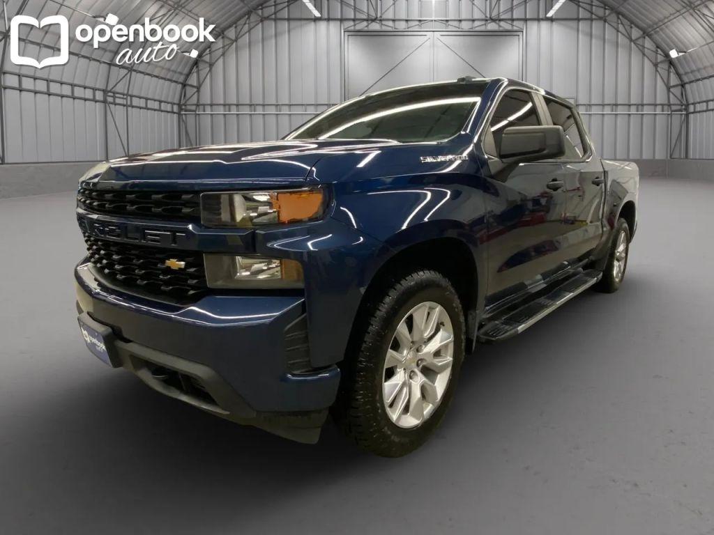 2022 Chevrolet Silverado 1500 Limited Crew Cab Custom Pickup 4D 5 3/4 ft