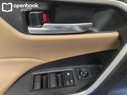 2021 Toyota RAV4 XLE Sport Utility 4D thumbnail 10