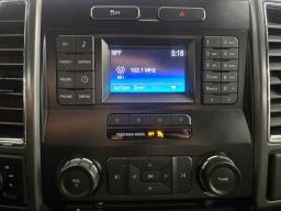 2015 Ford F150 SuperCrew Cab XLT Pickup 4D 5 1/2 ft thumbnail 14