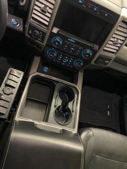 2017 Ford F250 Super Duty Crew Cab Lariat Pickup 4D 6 3/4 ft thumbnail 14