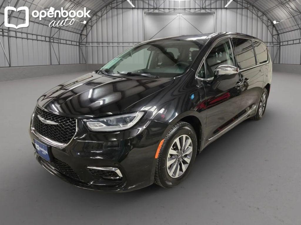 2023 Chrysler Pacifica Hybrid Limited