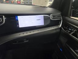 2024 Jeep Grand Wagoneer L Series II Obsidian Sport Utility 4D thumbnail 15