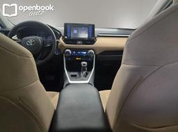 2021 Toyota RAV4 XLE Sport Utility 4D thumbnail 17