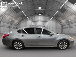 2017 Nissan Altima 2.5 SV (2017.5) Sedan 4D thumbnail 4