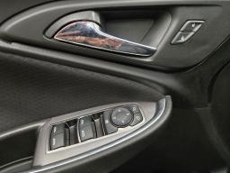 2020 Chevrolet Malibu LT Sedan 4D thumbnail 10