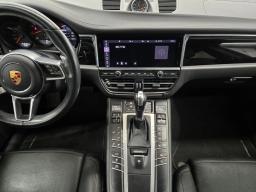 2020 Porsche Macan Sport Utility 4D thumbnail 19