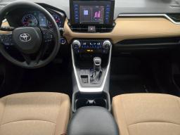 2021 Toyota RAV4 XLE Sport Utility 4D thumbnail 19