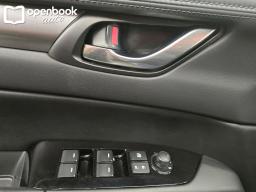2025 MAZDA CX-5 2.5 S Preferred Sport Utility 4D thumbnail 9
