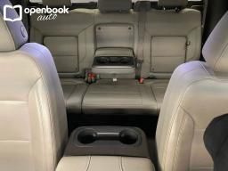 2019 GMC Sierra 1500 Crew Cab SLT Pickup 4D 5 3/4 ft thumbnail 19